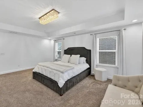 113 Hillandale Road Charlotte NC 28270