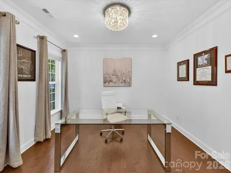 113 Hillandale Road Charlotte NC 28270