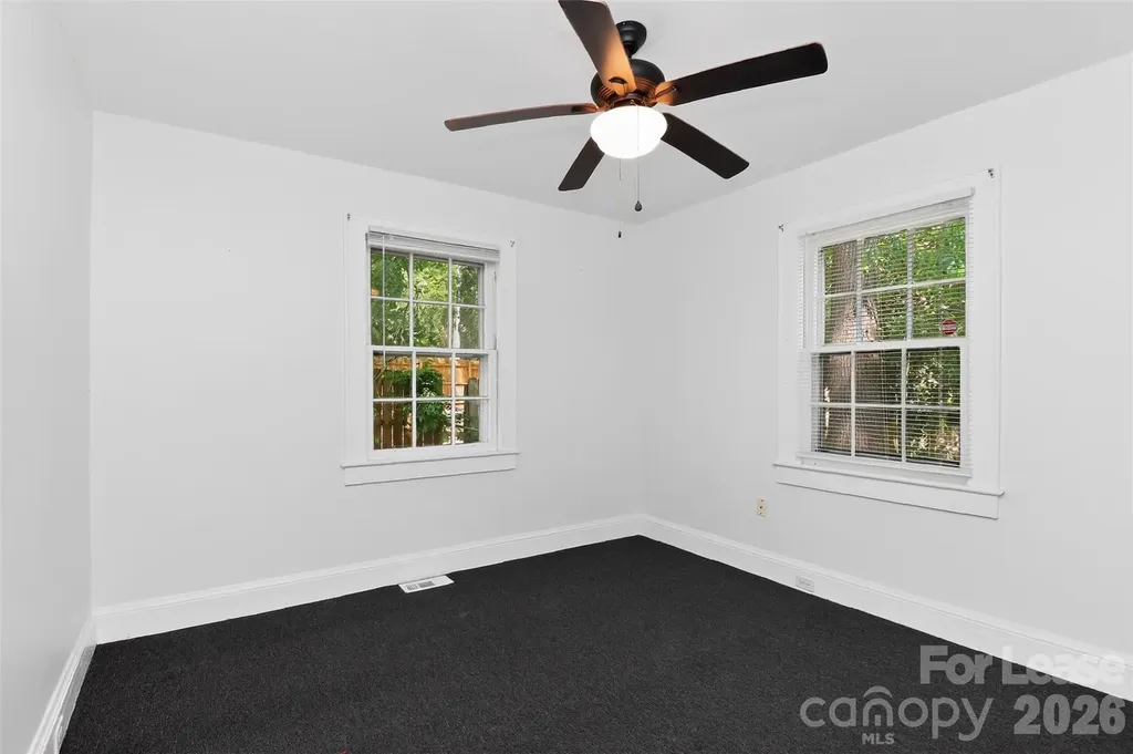 1952 Garibaldi Avenue Charlotte NC 28208