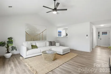 4228 Hey Rock Court Charlotte NC 28269