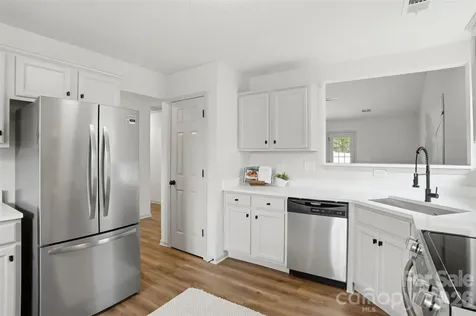 4228 Hey Rock Court Charlotte NC 28269