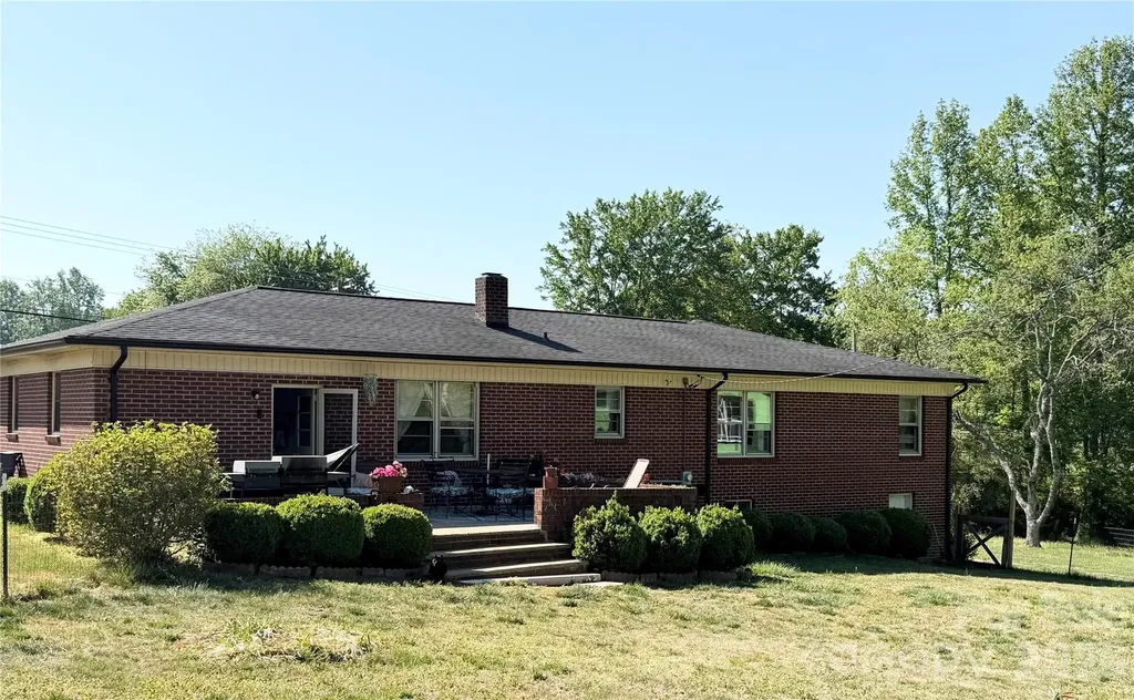 3162 Morganton Boulevard SW Lenoir NC 28645