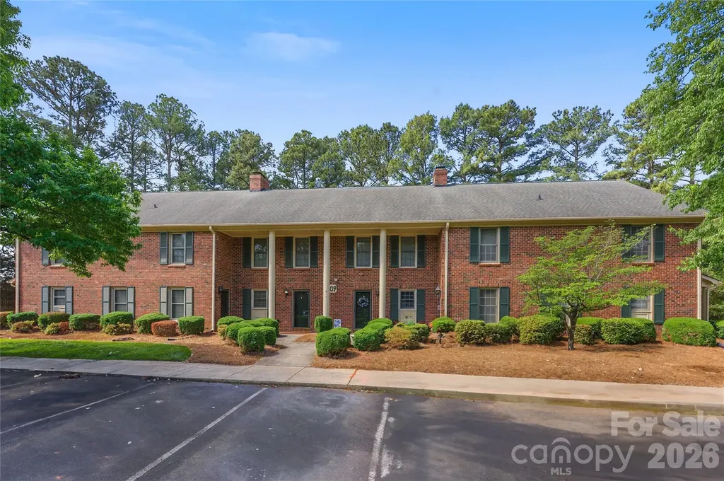 809 Jamestown Drive Gastonia NC 28056