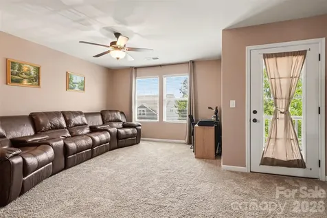 15125 Red Canoe Way Charlotte NC 28278