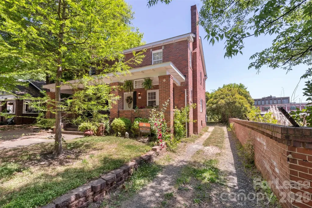 703 S Summit Avenue Charlotte NC 28208