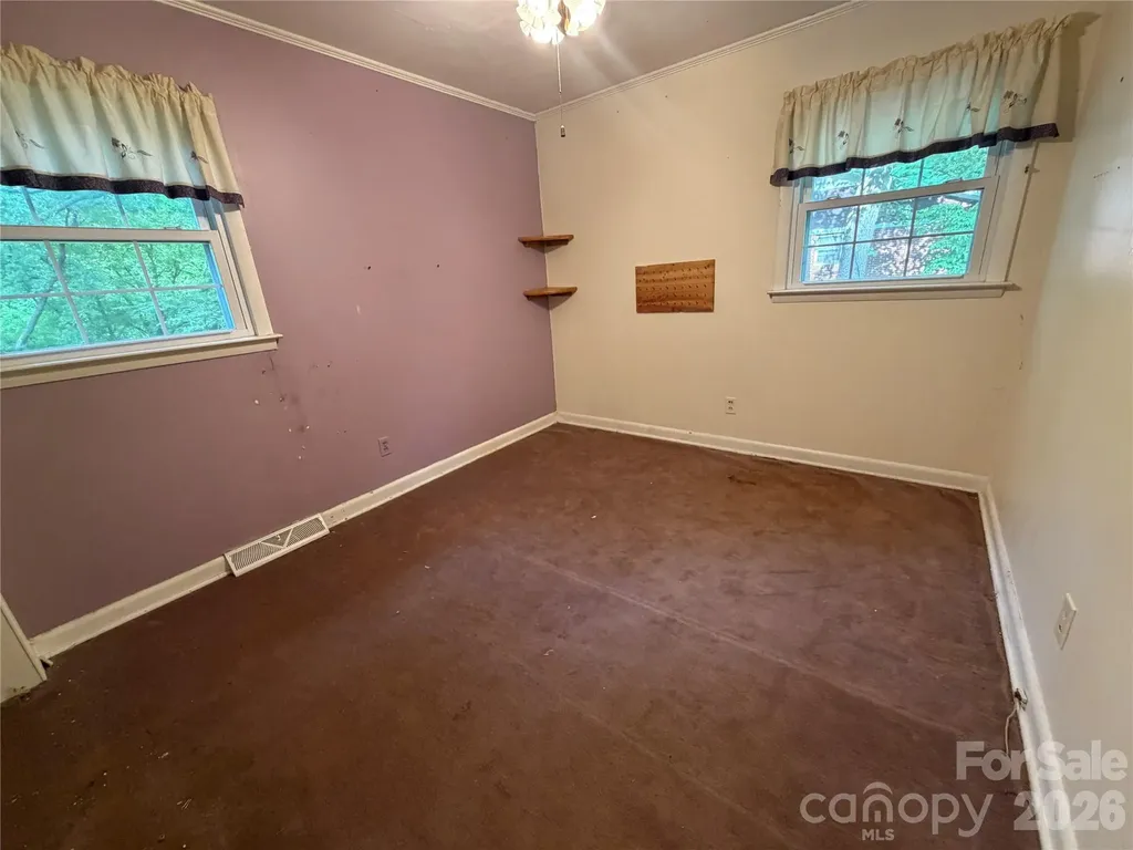 1044 Meadowbrook Lane Newton NC 28658