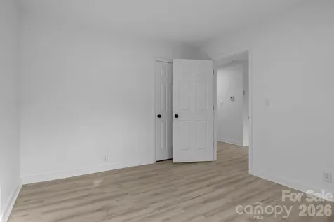621 E Sharpe Street E Statesville NC 28677