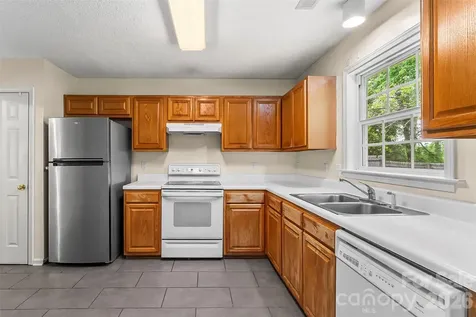 114 Hawks Nest Drive Fletcher NC 28732