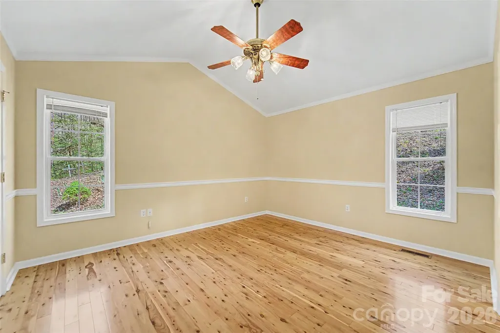 605 Toy Cove Road Sylva NC 28779