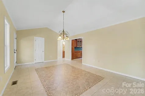 605 Toy Cove Road Sylva NC 28779