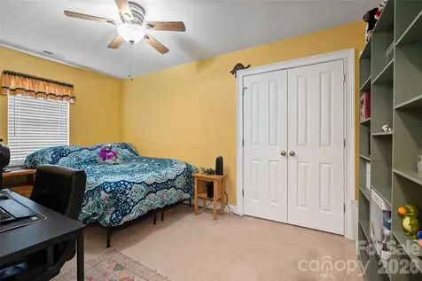 66 Kenai Trail Waynesville NC 28786
