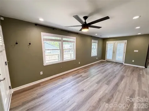 1520 Herrin Avenue Charlotte NC 28205