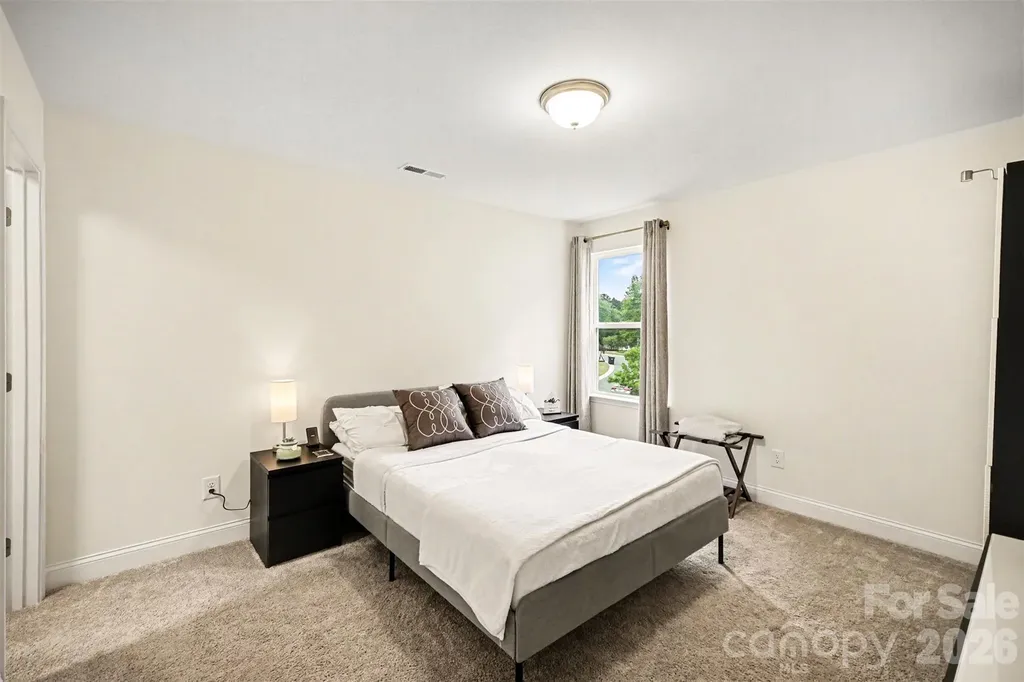 6043 Jepson Court Charlotte NC 28214