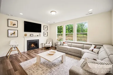 6043 Jepson Court Charlotte NC 28214