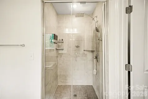 6043 Jepson Court Charlotte NC 28214