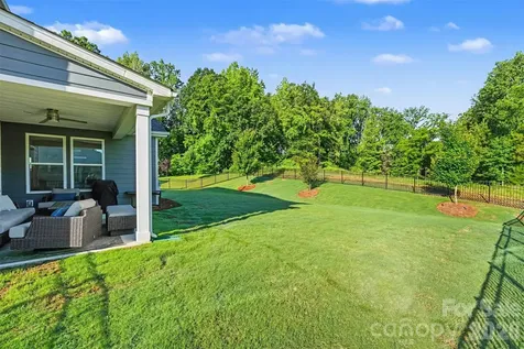 6043 Jepson Court Charlotte NC 28214