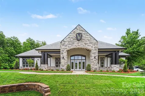 6043 Jepson Court Charlotte NC 28214