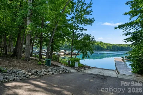 6043 Jepson Court Charlotte NC 28214