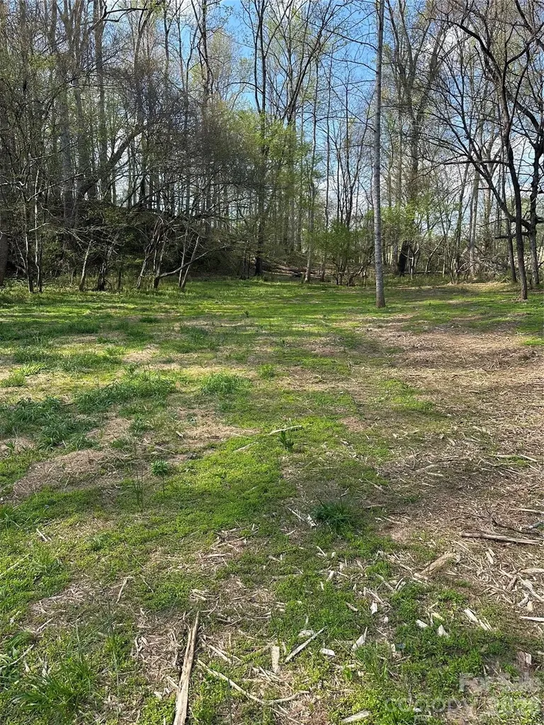 256 Long Leaf Pine Drive Hiddenite NC 28636