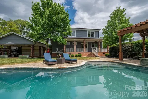 307 N Main Street Belmont NC 28012
