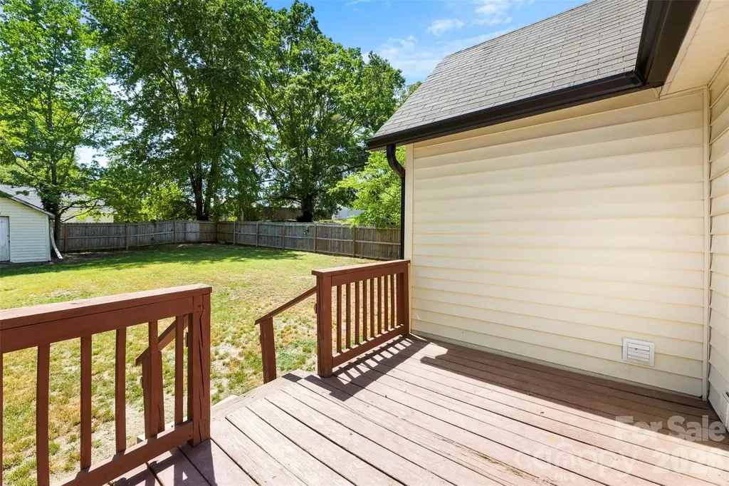 2504 Glenwood Street Kannapolis NC 28083