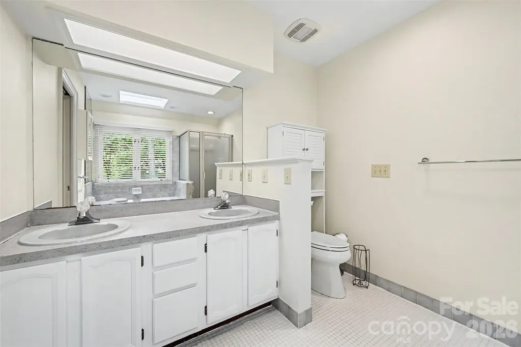 212 Rose Arbor Lane Matthews NC 28105