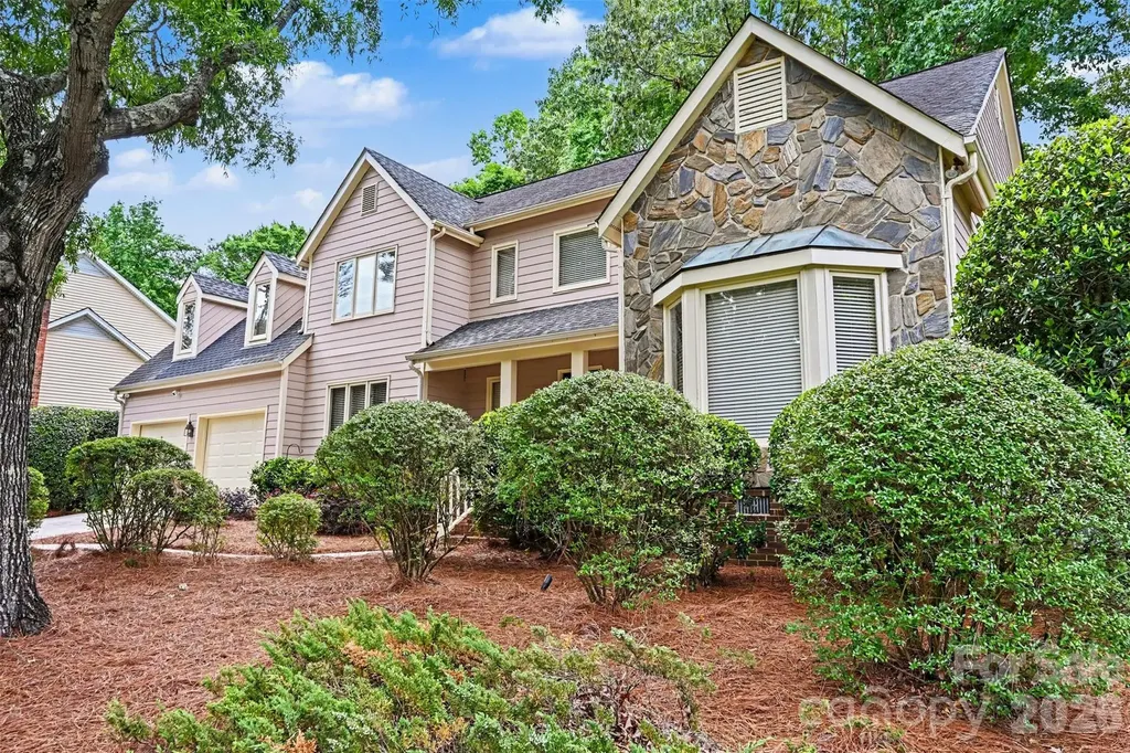 212 Rose Arbor Lane Matthews NC 28105