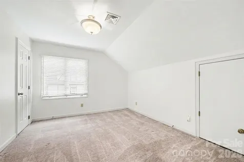 212 Rose Arbor Lane Matthews NC 28105