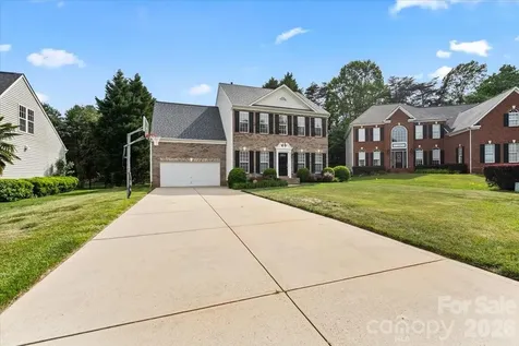 7934 Harbor Ridge Court Denver NC 28037