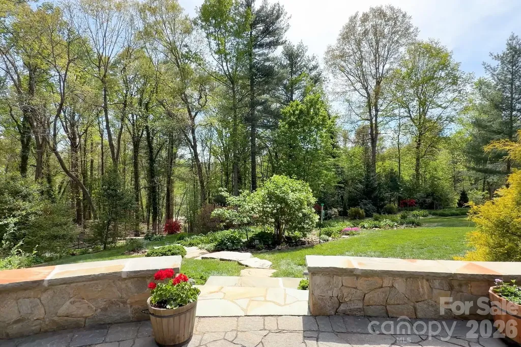 29 Blueberry Lane Fairview NC 28730