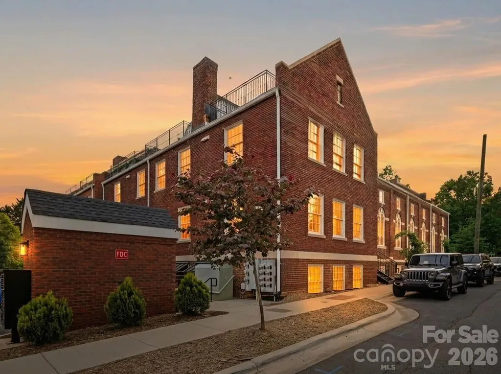 201 Grandin Road Charlotte NC 28208