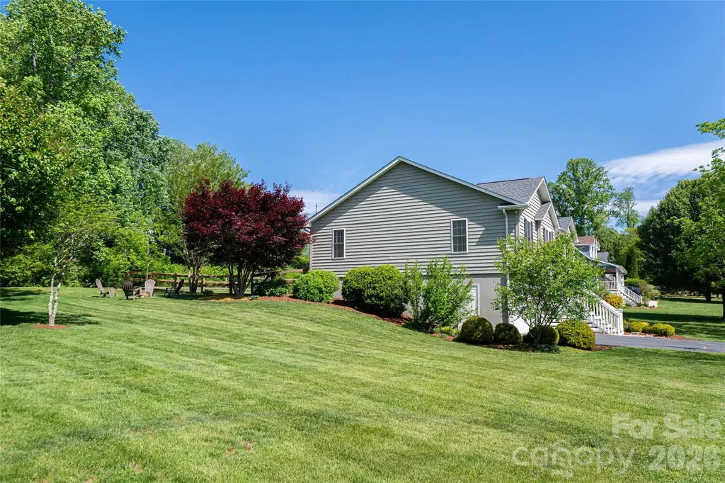 5 Mallory Meadows Court Arden NC 28704