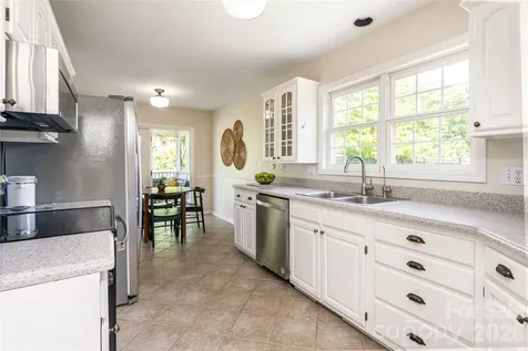 5 Mallory Meadows Court Arden NC 28704