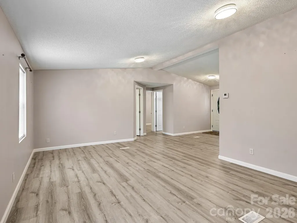 2275 Lamb Mountain Road Hendersonville NC 28792