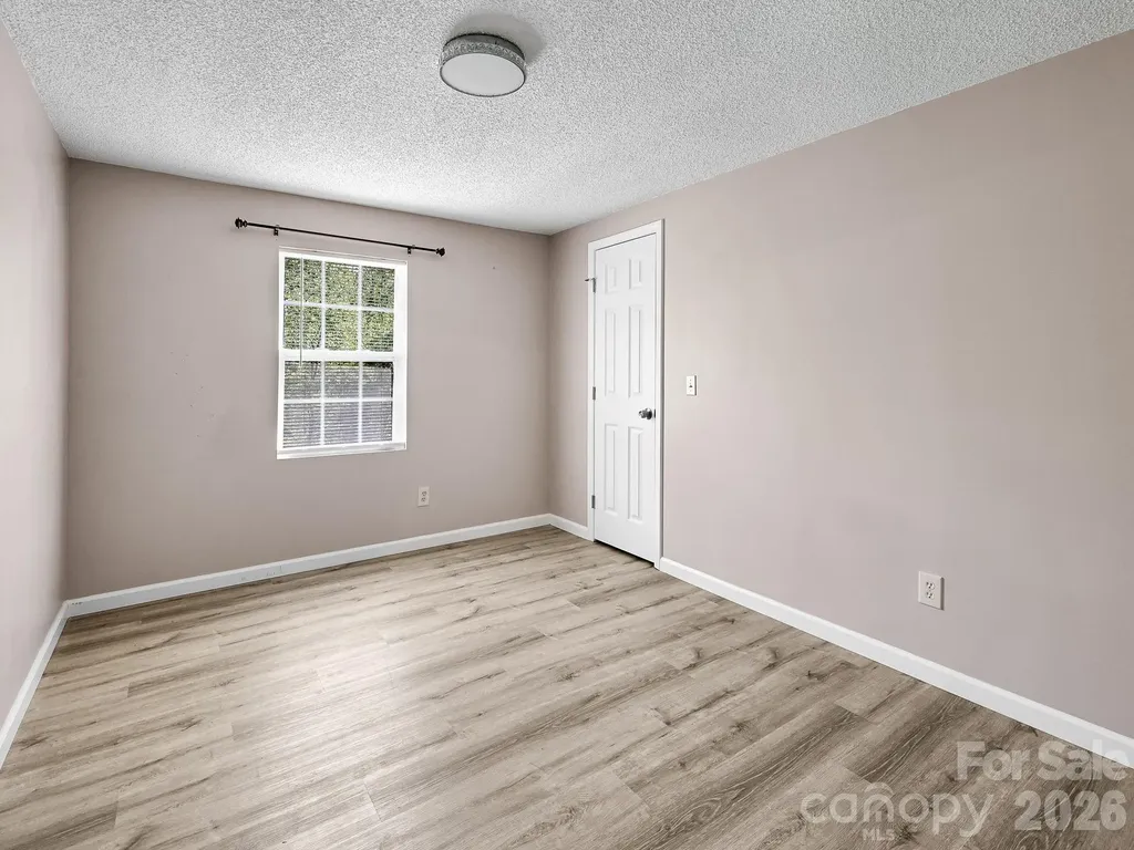 2275 Lamb Mountain Road Hendersonville NC 28792