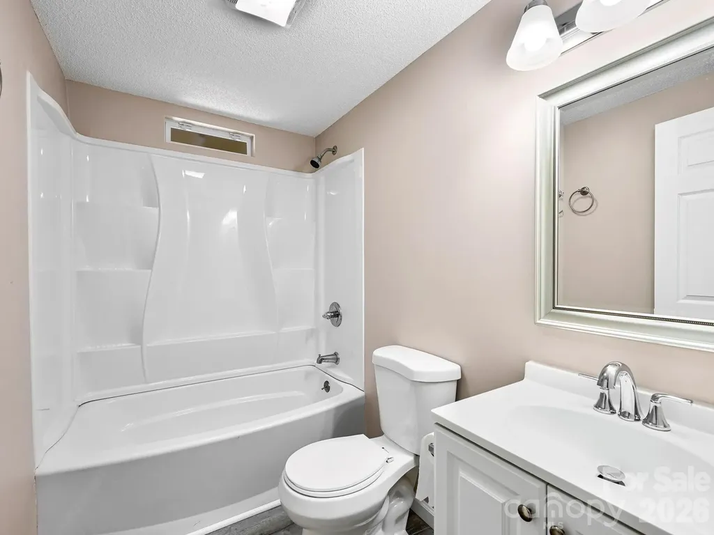 2275 Lamb Mountain Road Hendersonville NC 28792