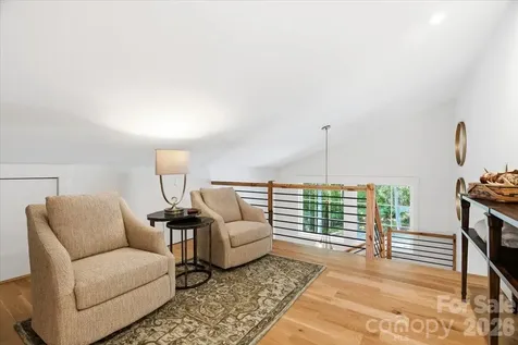 984 Eagle Lake Drive Brevard NC 28712