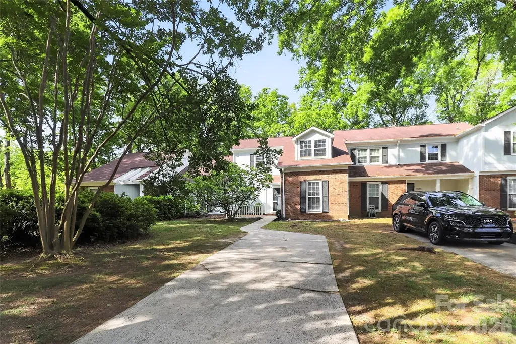 11128 Sevilla Court Charlotte NC 28226