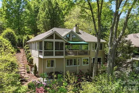 8 Spring Ridge Lane Hendersonville NC 28739