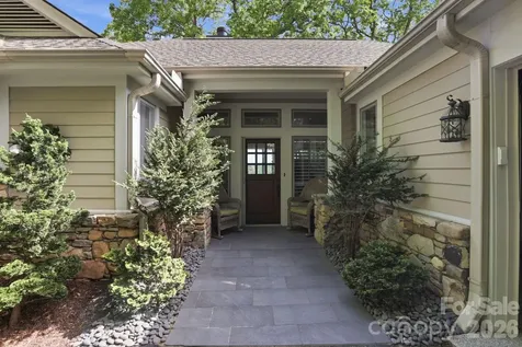8 Spring Ridge Lane Hendersonville NC 28739
