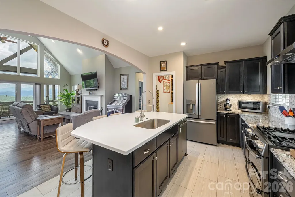 467 Crystal Heights Drive Hendersonville NC 28379