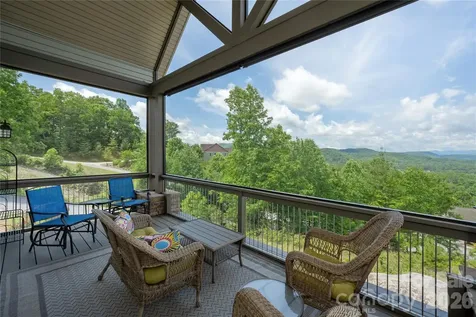 467 Crystal Heights Drive Hendersonville NC 28379