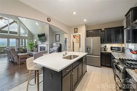 467 Crystal Heights Drive Hendersonville NC 28379