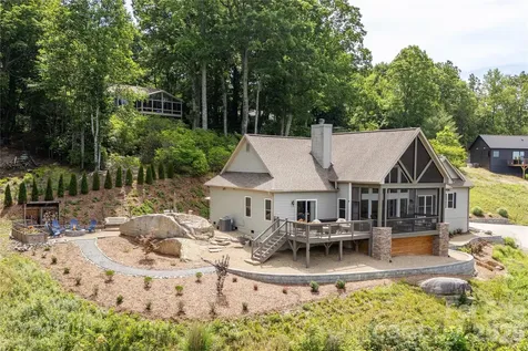 467 Crystal Heights Drive Hendersonville NC 28379