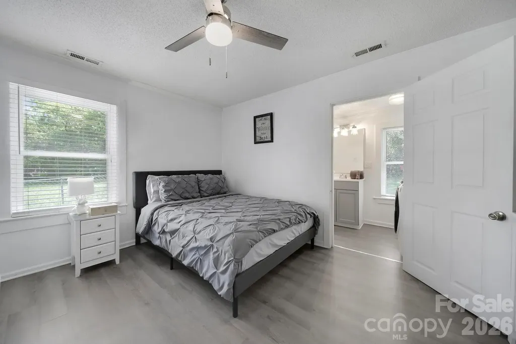 311 Todd Street Belmont NC 28012