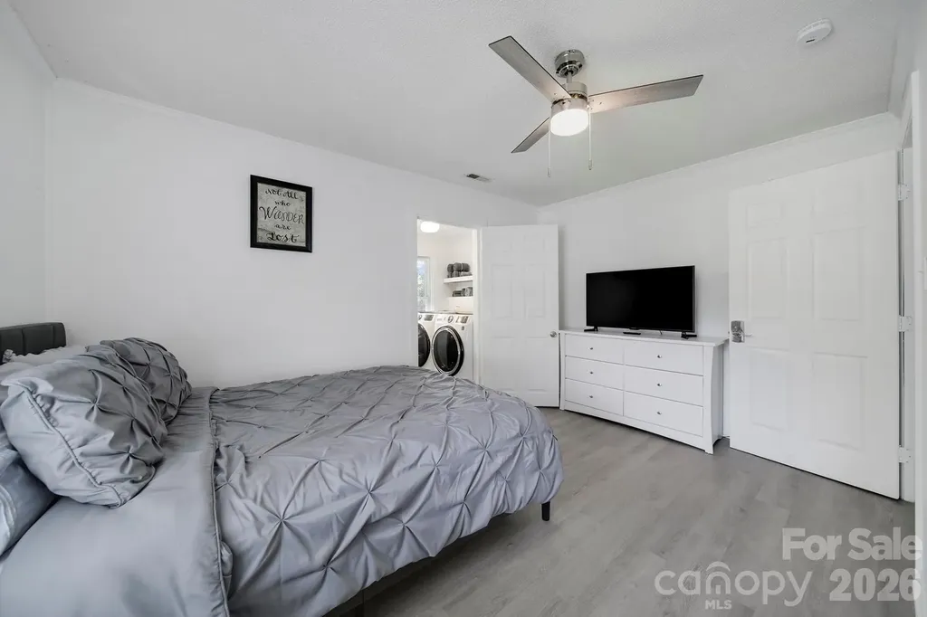 311 Todd Street Belmont NC 28012
