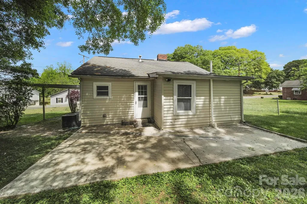 311 Todd Street Belmont NC 28012