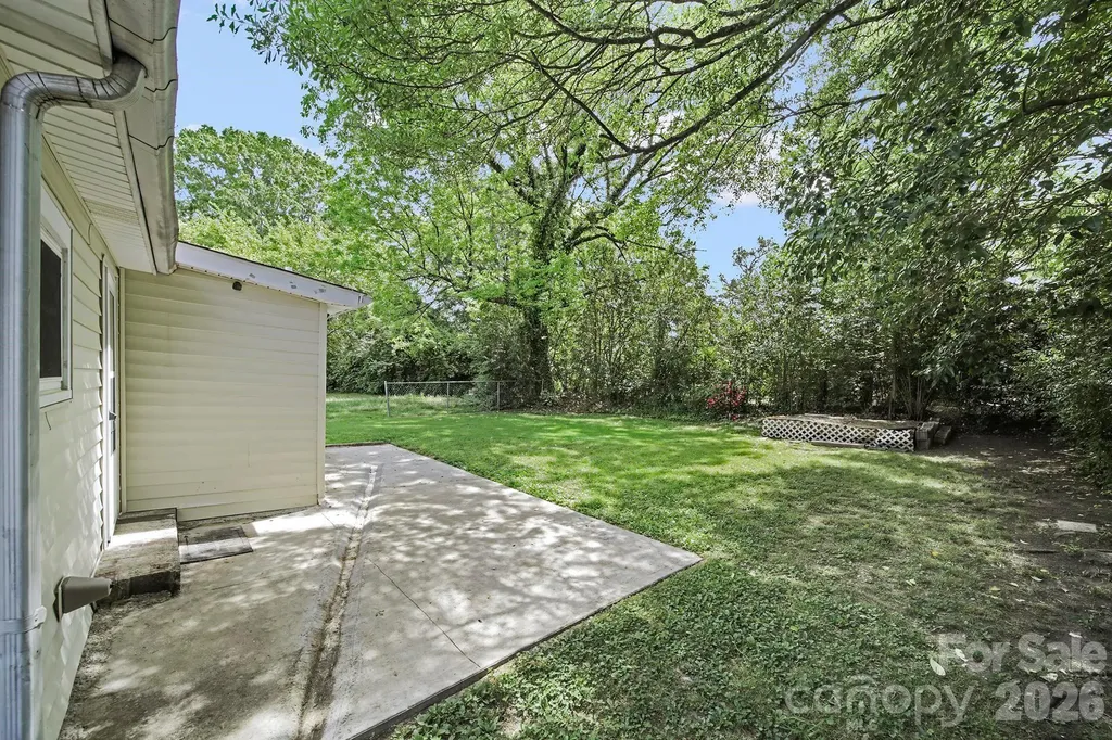 311 Todd Street Belmont NC 28012