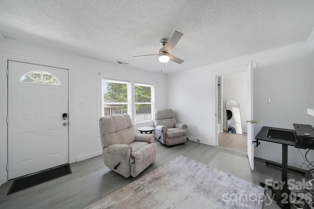 311 Todd Street Belmont NC 28012
