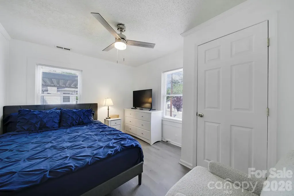 311 Todd Street Belmont NC 28012